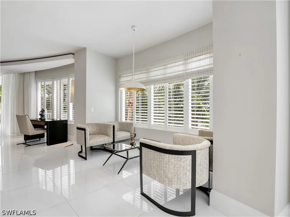 Vanderbilt Drive #301 Naples, FL 34110