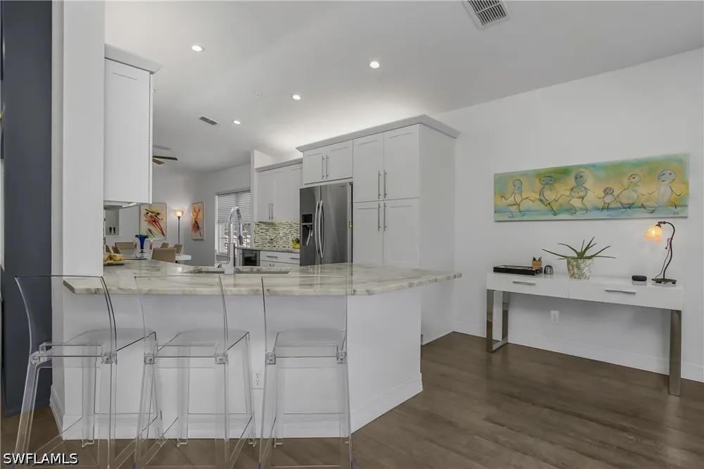 Satinleaf Road S #201 Naples, FL 34109