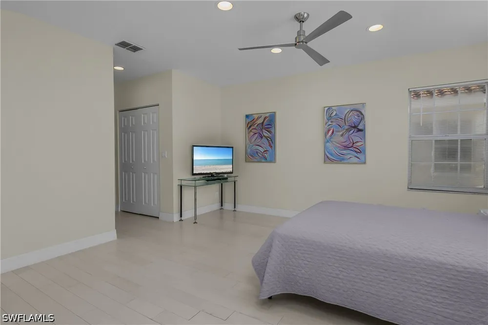 Satinleaf Road S #201 Naples, FL 34109