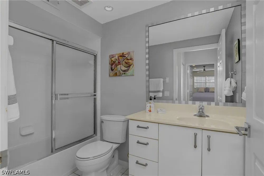 Satinleaf Road S #201 Naples, FL 34109