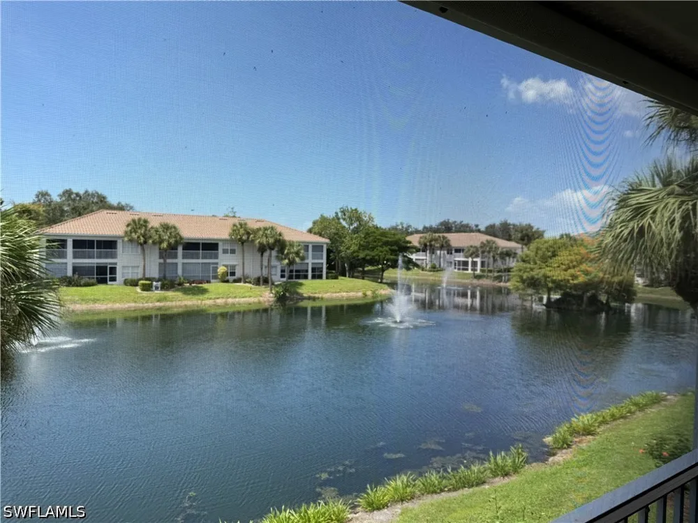 Satinleaf Road S #201 Naples, FL 34109