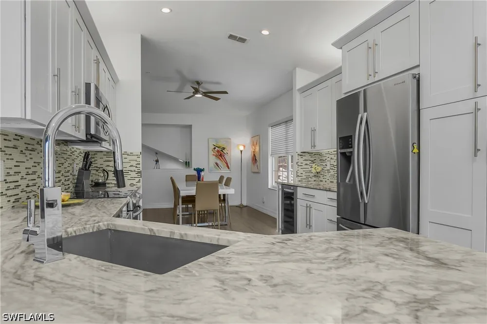 Satinleaf Road S #201 Naples, FL 34109
