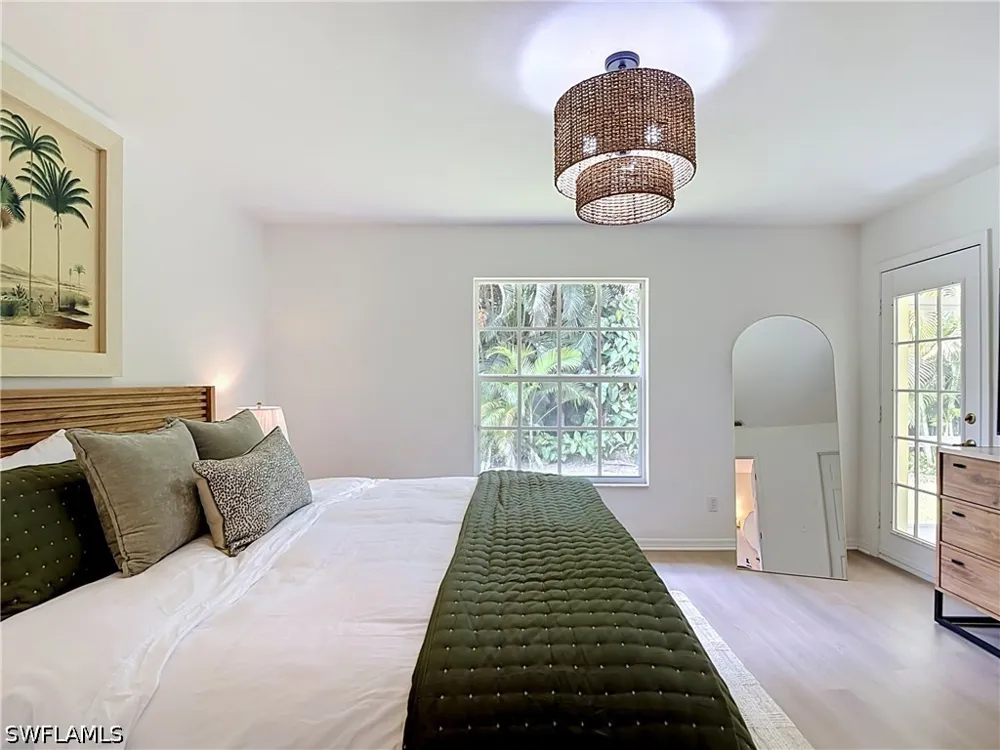 102nd Avenue Naples, FL 34108