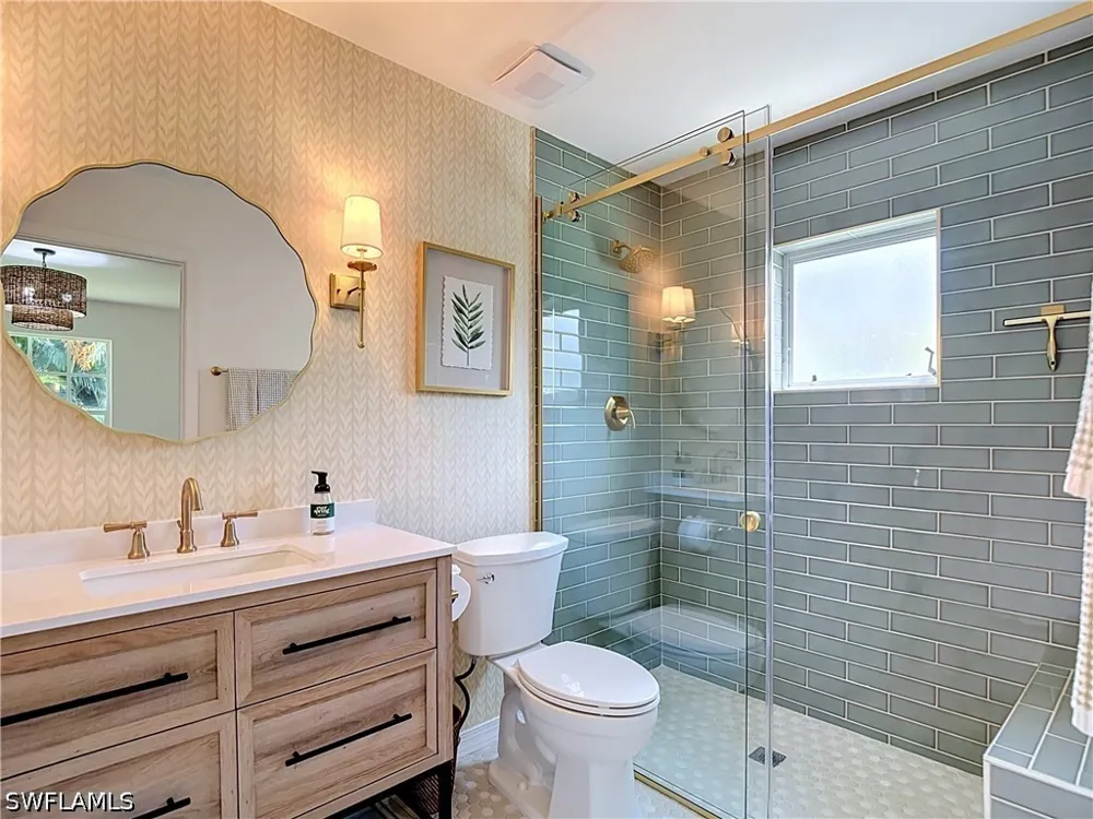 102nd Avenue Naples, FL 34108