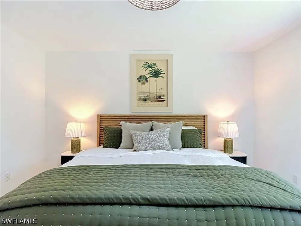 102nd Avenue Naples, FL 34108