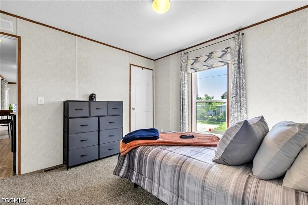 Dunreath Road Port Charlotte, FL 33953