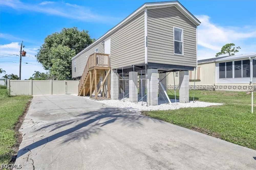 Dunreath Road Port Charlotte, FL 33953