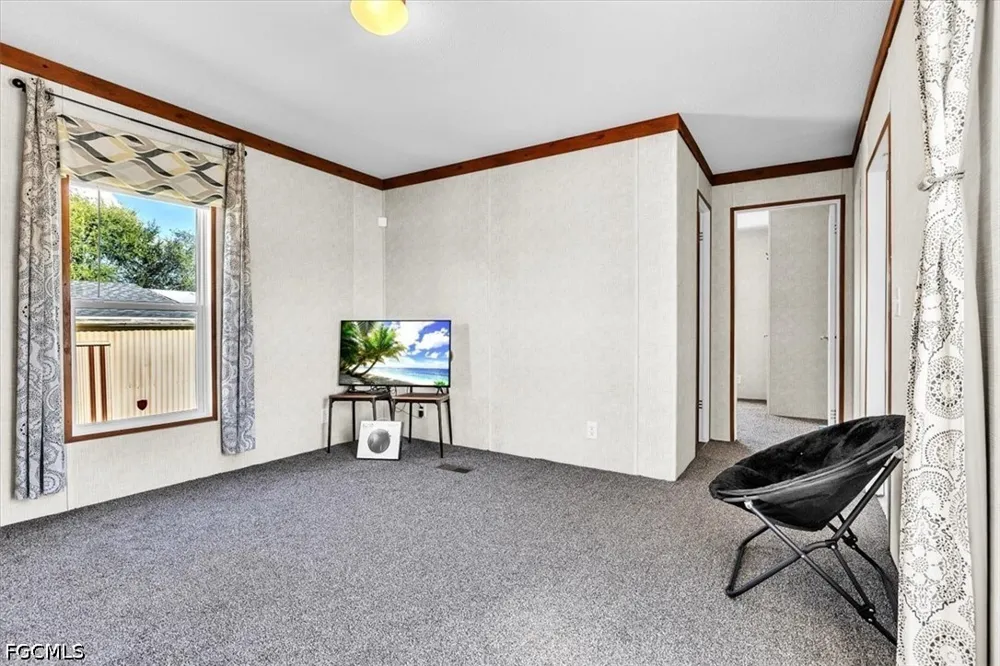Dunreath Road Port Charlotte, FL 33953
