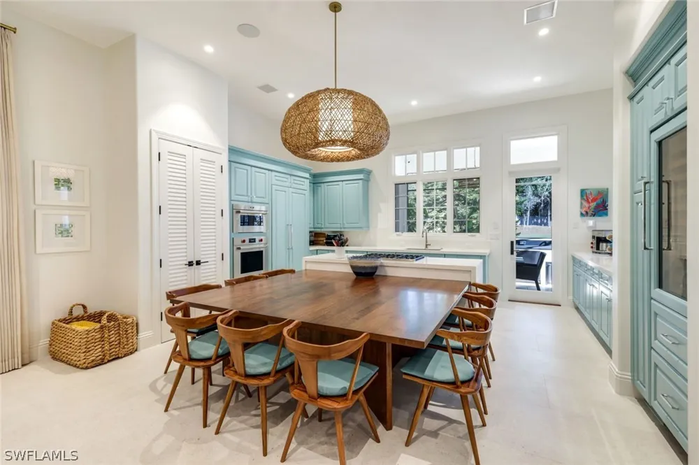 Tiburon Boulevard E Naples, FL 34109