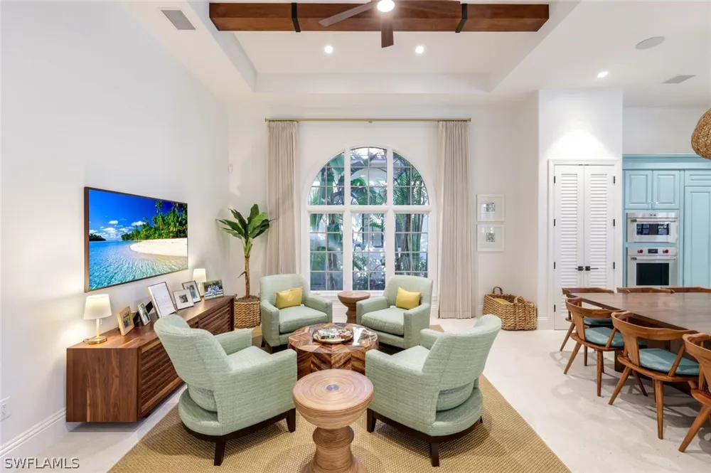 Tiburon Boulevard E Naples, FL 34109