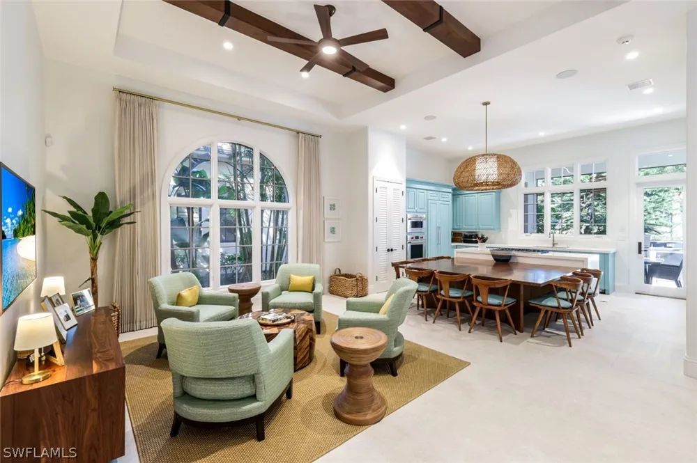 Tiburon Boulevard E Naples, FL 34109