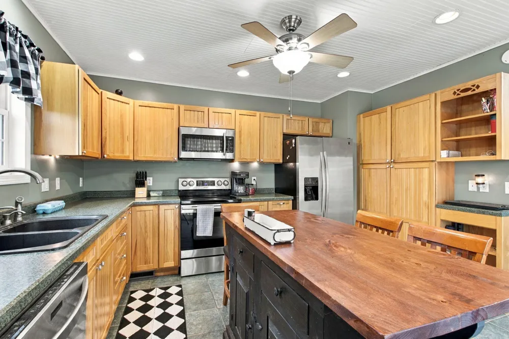 12678 Stone Jug Road Battle Creek, MI 49015