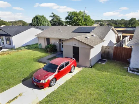 705 Parker Circle