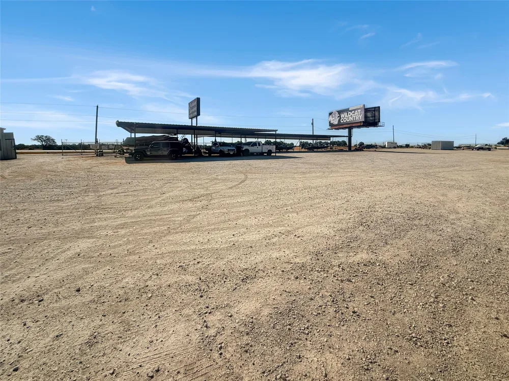 10402 Interstate 20 W Eastland, TX 76448