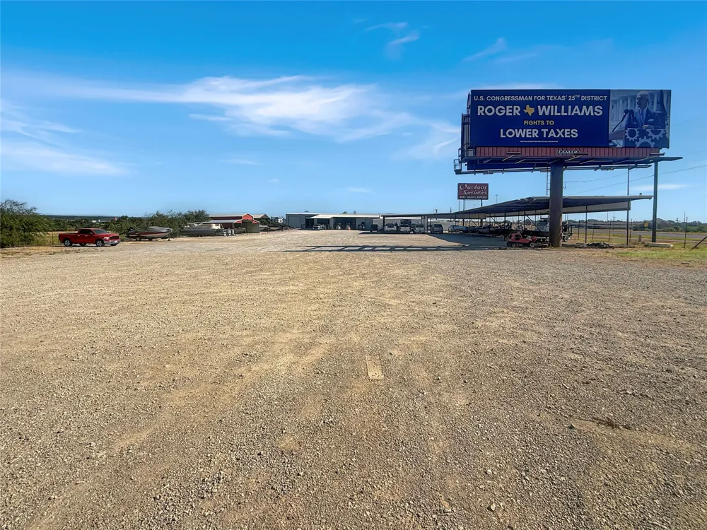 10402 Interstate 20 W Eastland, TX 76448