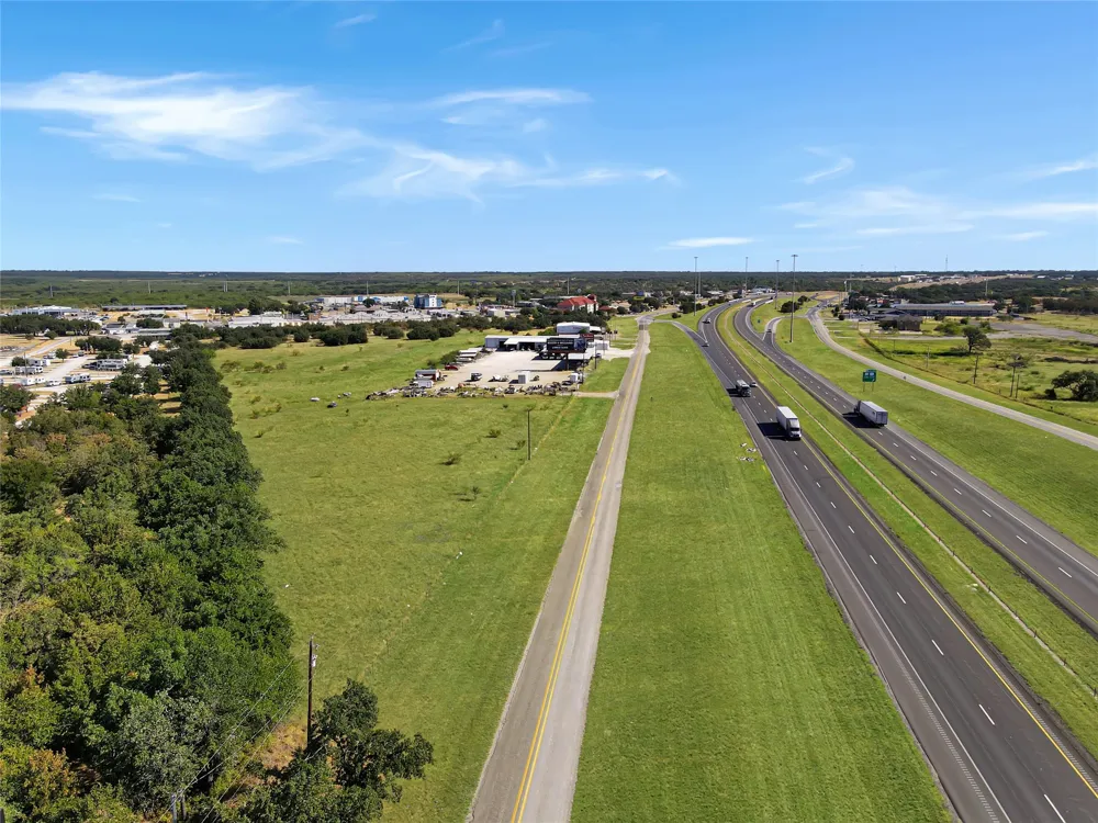 10402 Interstate 20 W Eastland, TX 76448