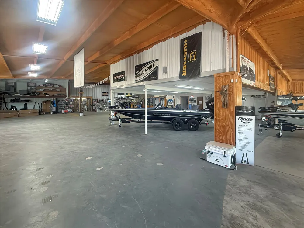 10402 Interstate 20 W Eastland, TX 76448