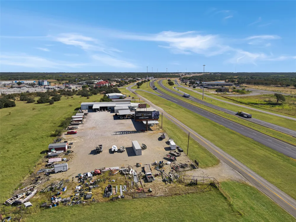 10402 Interstate 20 W Eastland, TX 76448