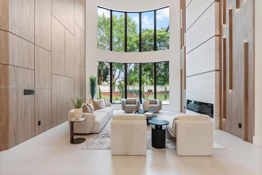 17614 Circle Pond Ct Boca Raton, FL 33496