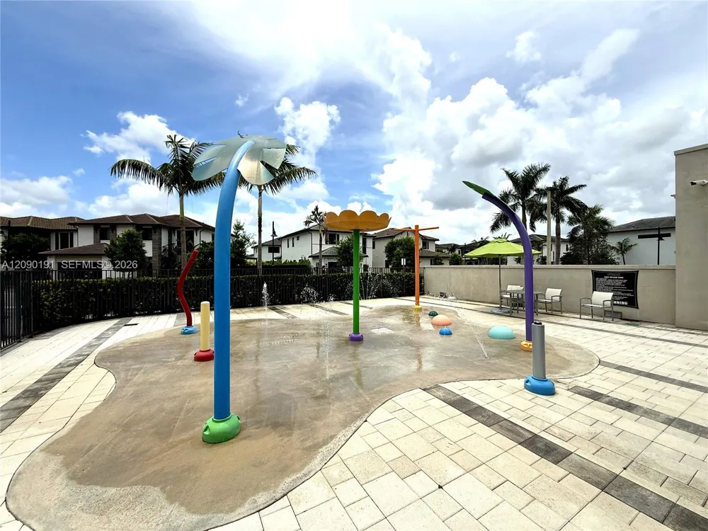 4605 NW 83rd Path Doral, FL 33166