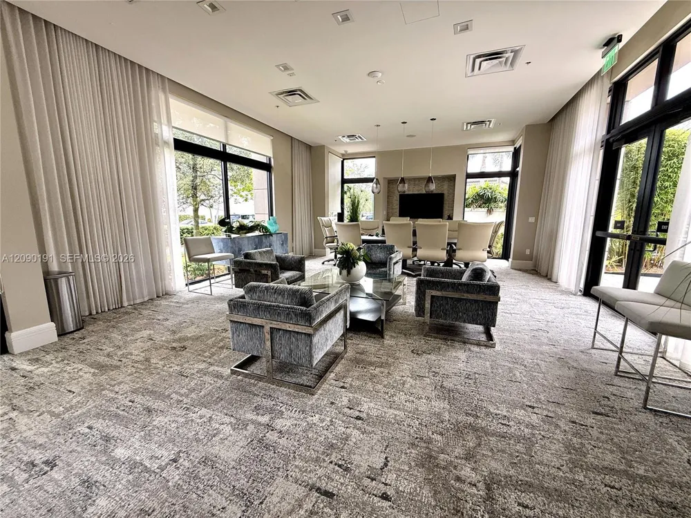 4605 NW 83rd Path Doral, FL 33166