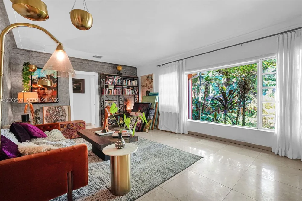 9325 NE 5th Ave Miami Shores, FL 33138