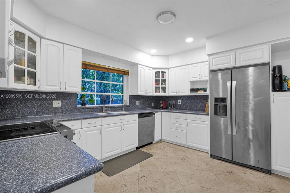 9325 NE 5th Ave Miami Shores, FL 33138
