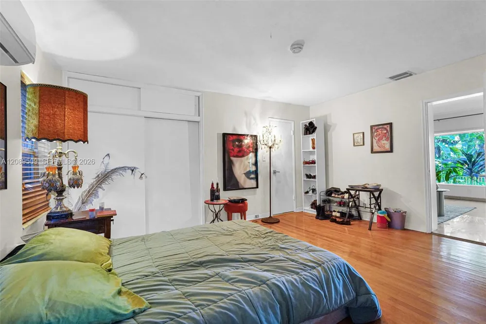 9325 NE 5th Ave Miami Shores, FL 33138