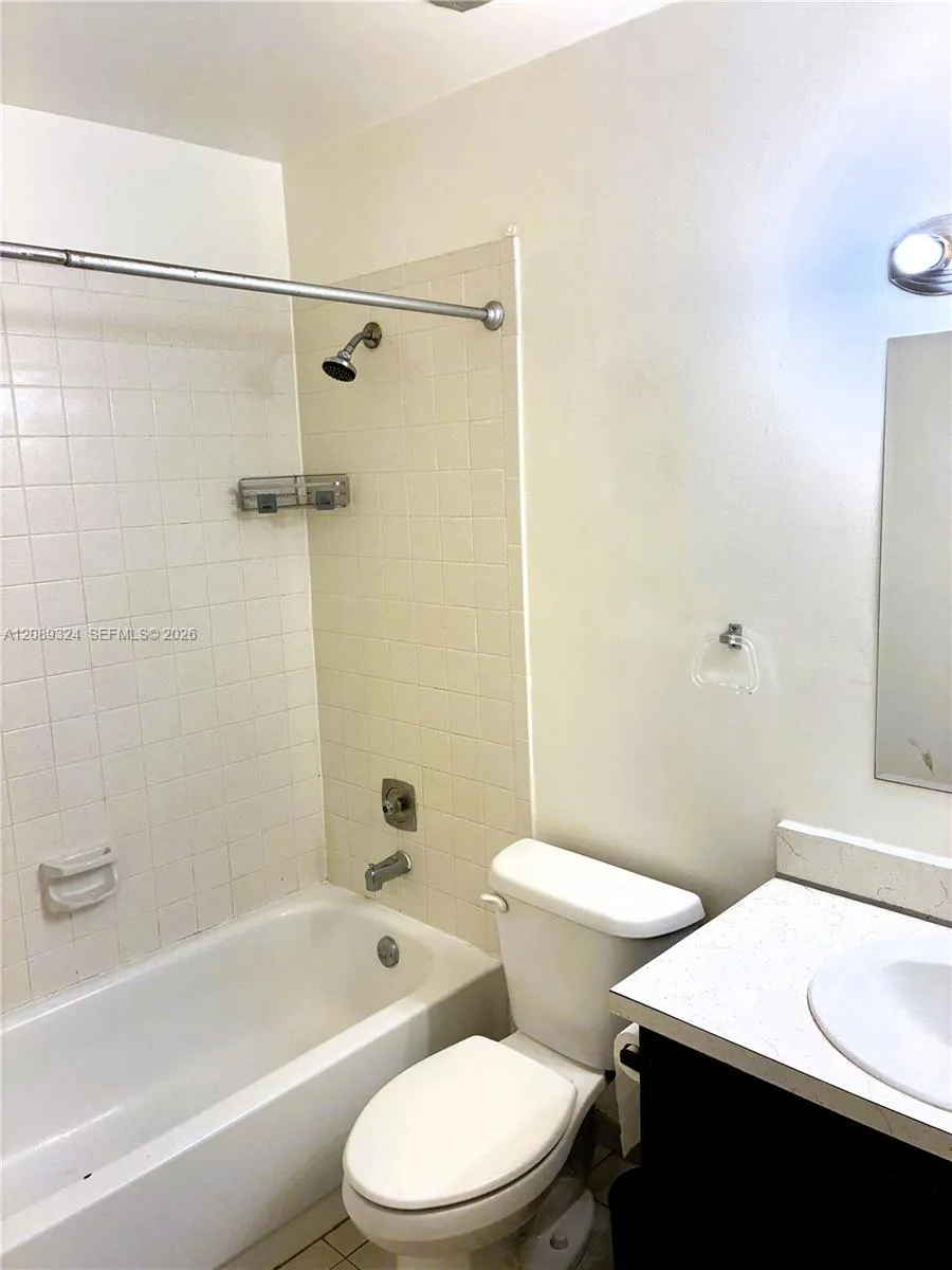 9324 SW 132nd St Miami, FL 33176