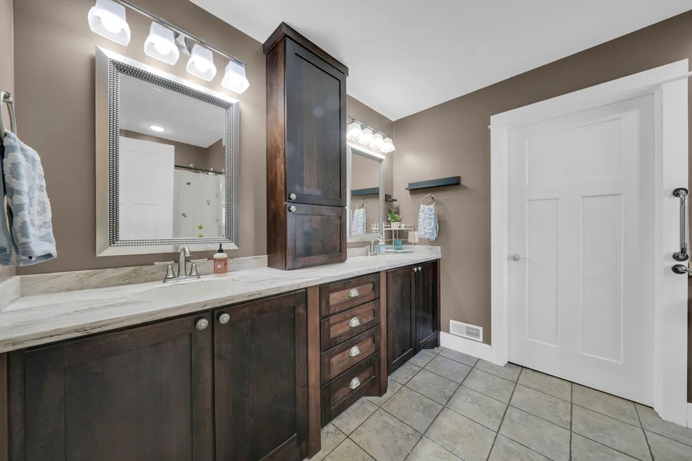 4690 E Houghton Lake Road Lake City, MI 49651