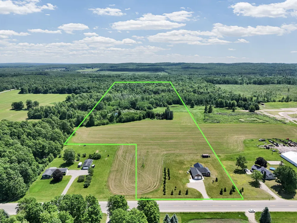 4690 E Houghton Lake Road Lake City, MI 49651