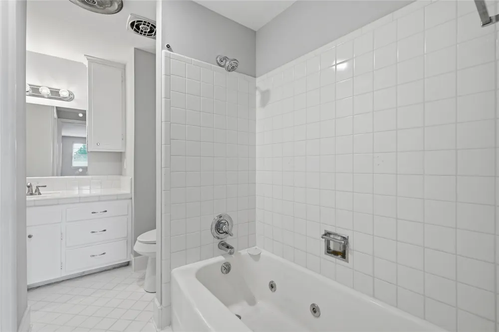 5127 S Joplin Avenue Tulsa, OK 74135