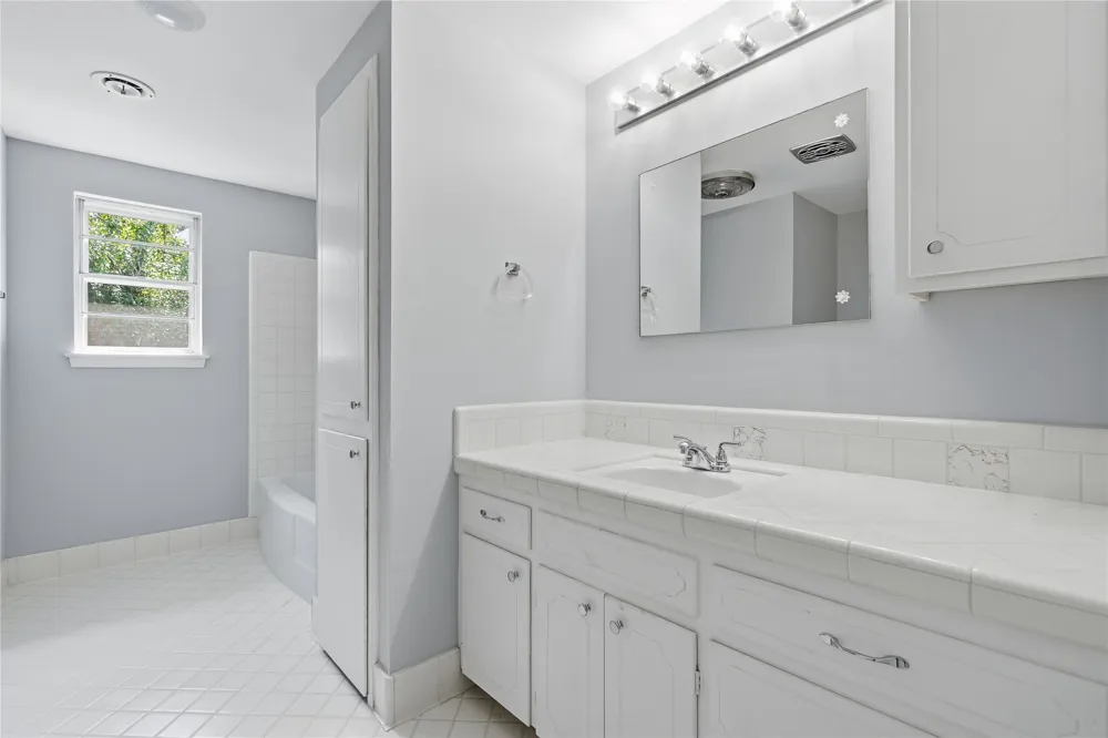 5127 S Joplin Avenue Tulsa, OK 74135