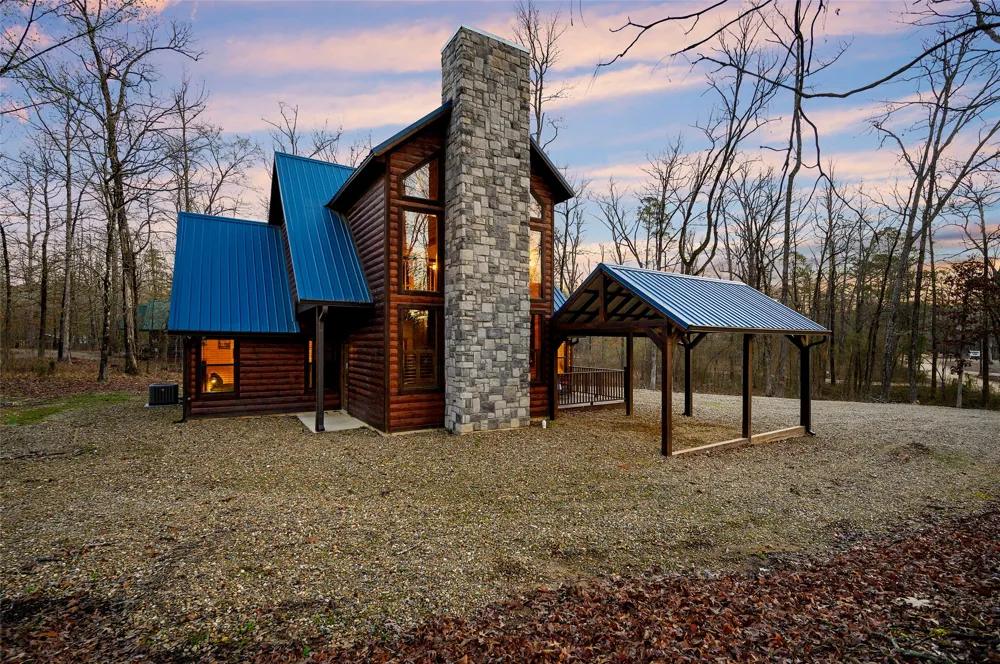161 Lucian Sorrel Broken Bow, OK 74728