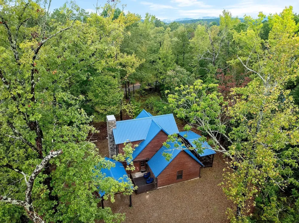 161 Lucian Sorrel Broken Bow, OK 74728