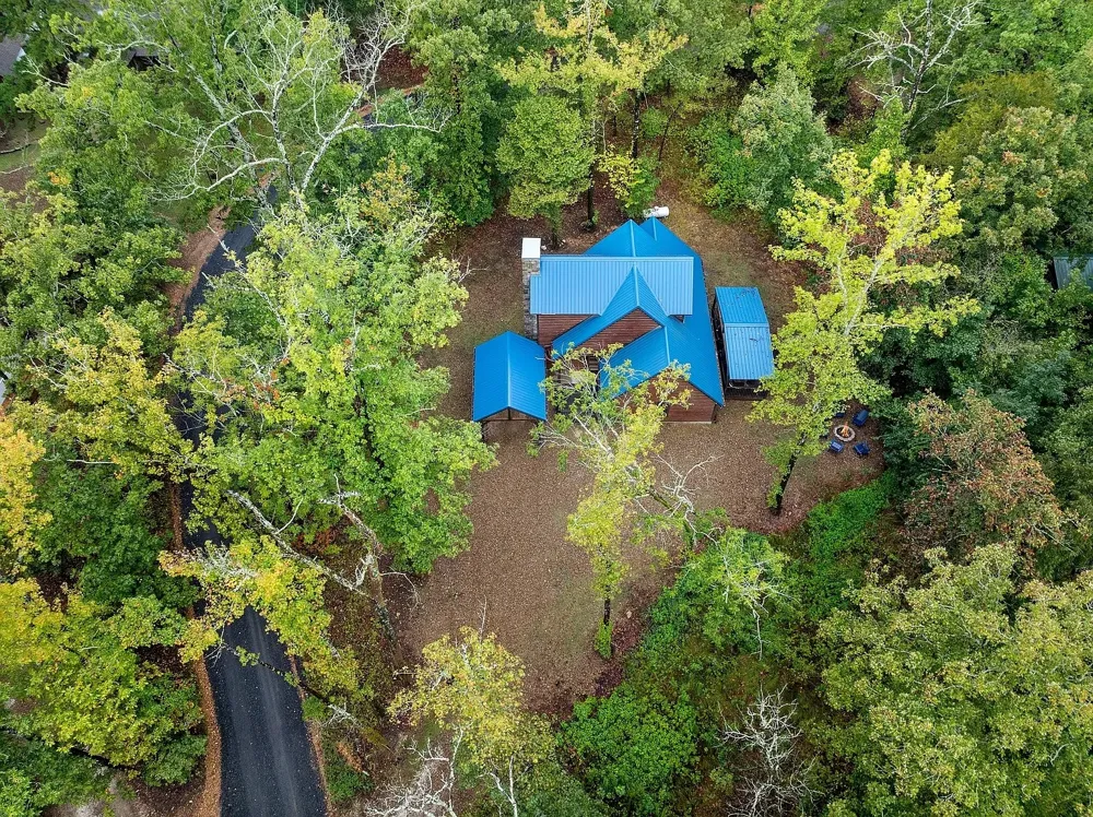 161 Lucian Sorrel Broken Bow, OK 74728