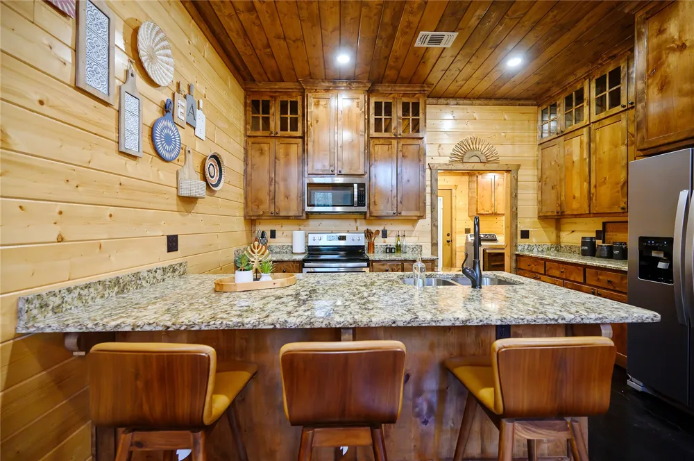 161 Lucian Sorrel Broken Bow, OK 74728