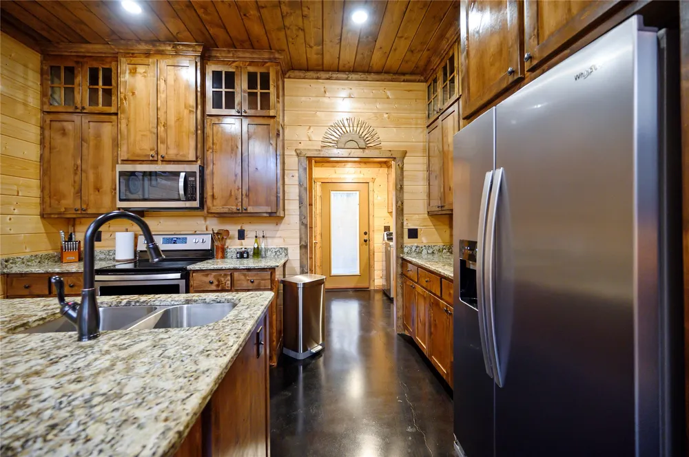 161 Lucian Sorrel Broken Bow, OK 74728