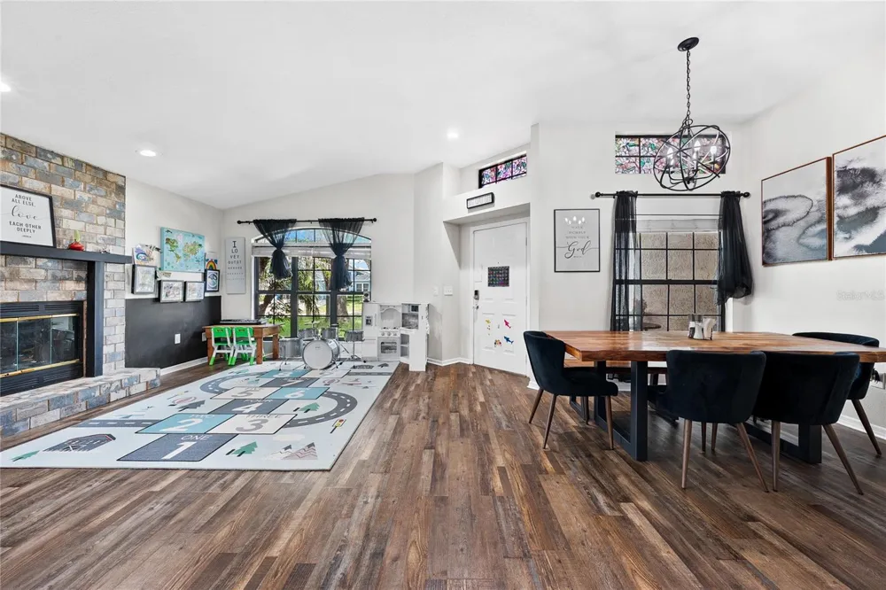 10511 DEEPBROOK DRIVE Riverview, FL 33569