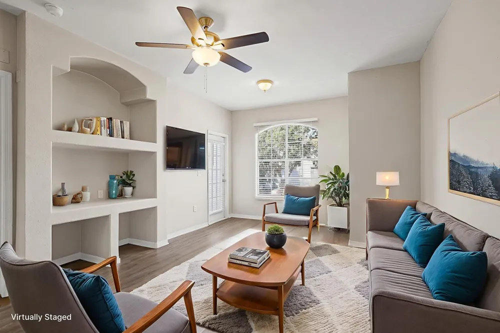 8513 LUCUYA WAY #209 Temple Terrace, FL 33637