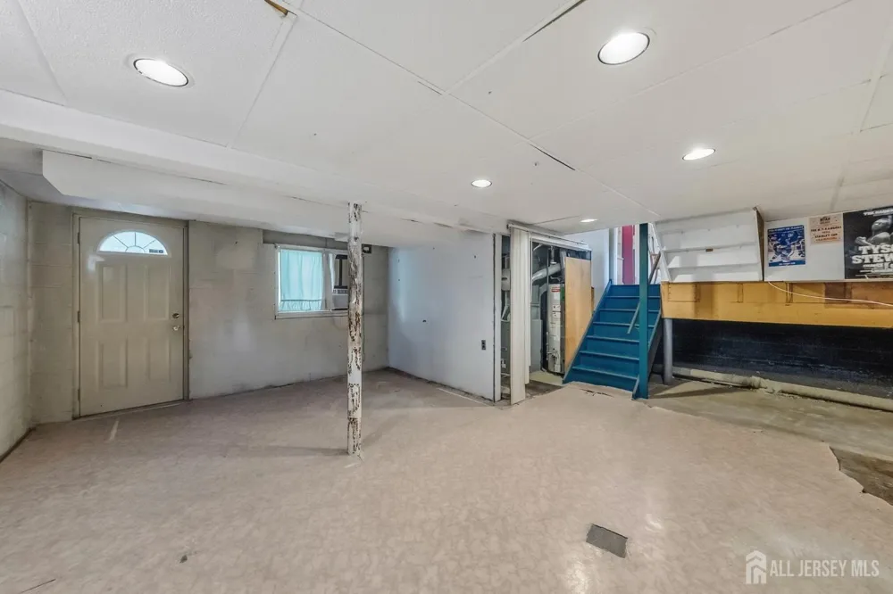 26 Bradford Road East Brunswick, NJ 08816