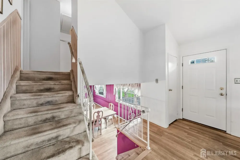 26 Bradford Road East Brunswick, NJ 08816