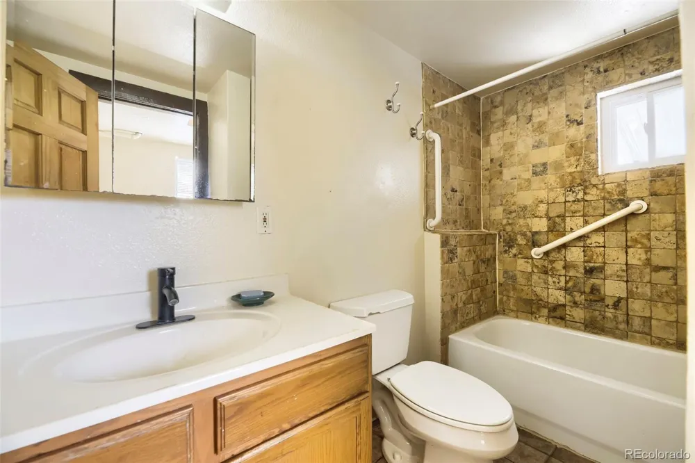 2252 S Galapago Street Denver, CO 80223