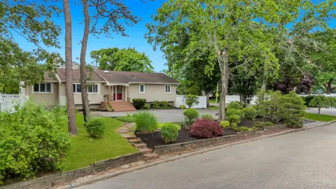 93 Midwood Avenue