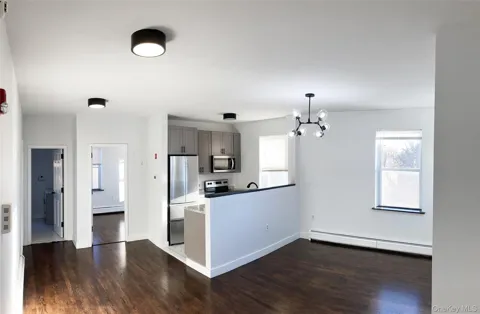26 Academy Street #3