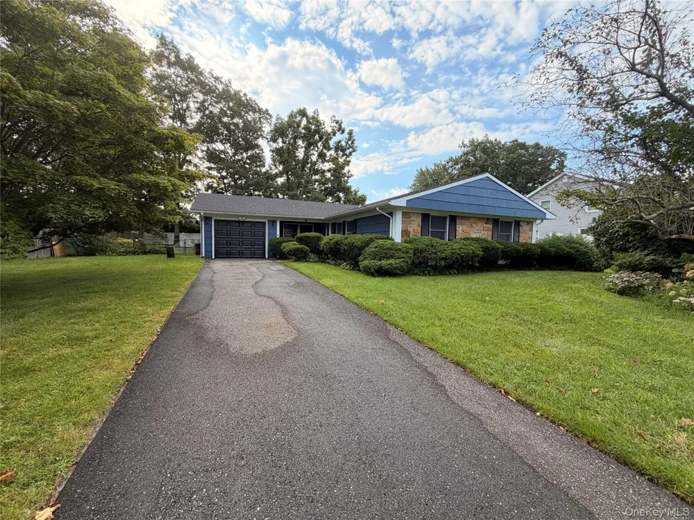 20 Tulip Hill Lane South Setauket, NY 11720