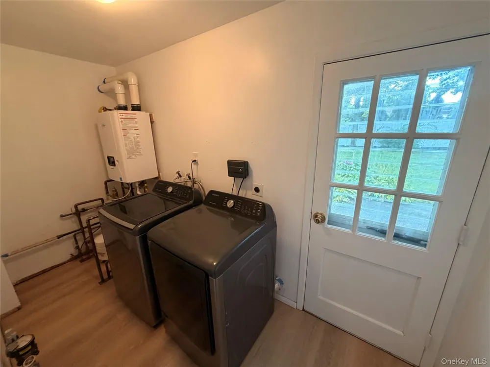 20 Tulip Hill Lane South Setauket, NY 11720