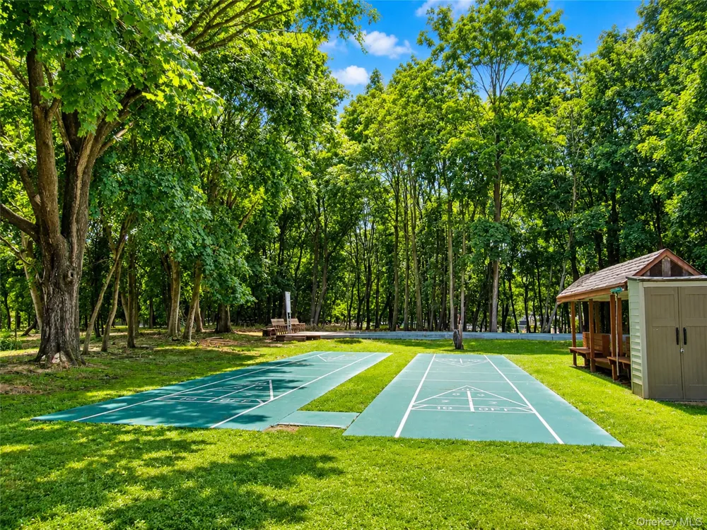 506 Alden Court Saint James, NY 11780