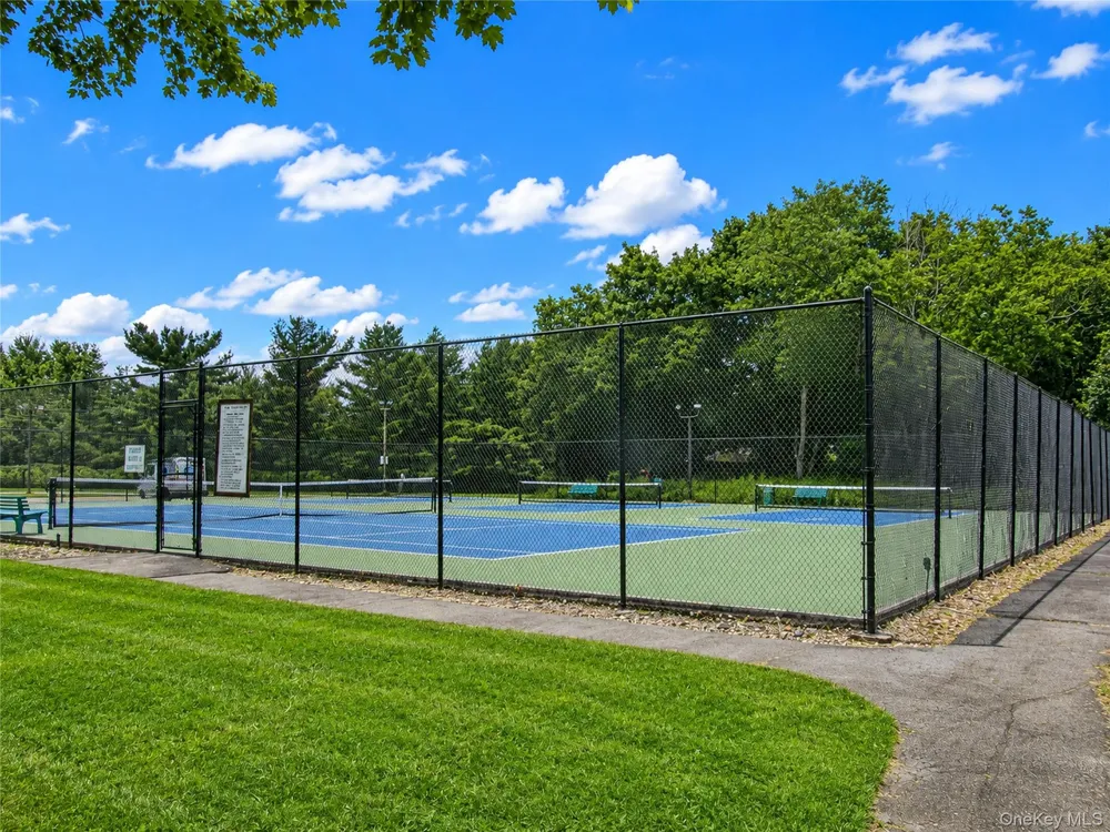 506 Alden Court Saint James, NY 11780