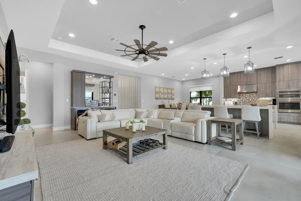 8816 Skyward Street Boca Raton, FL 33496